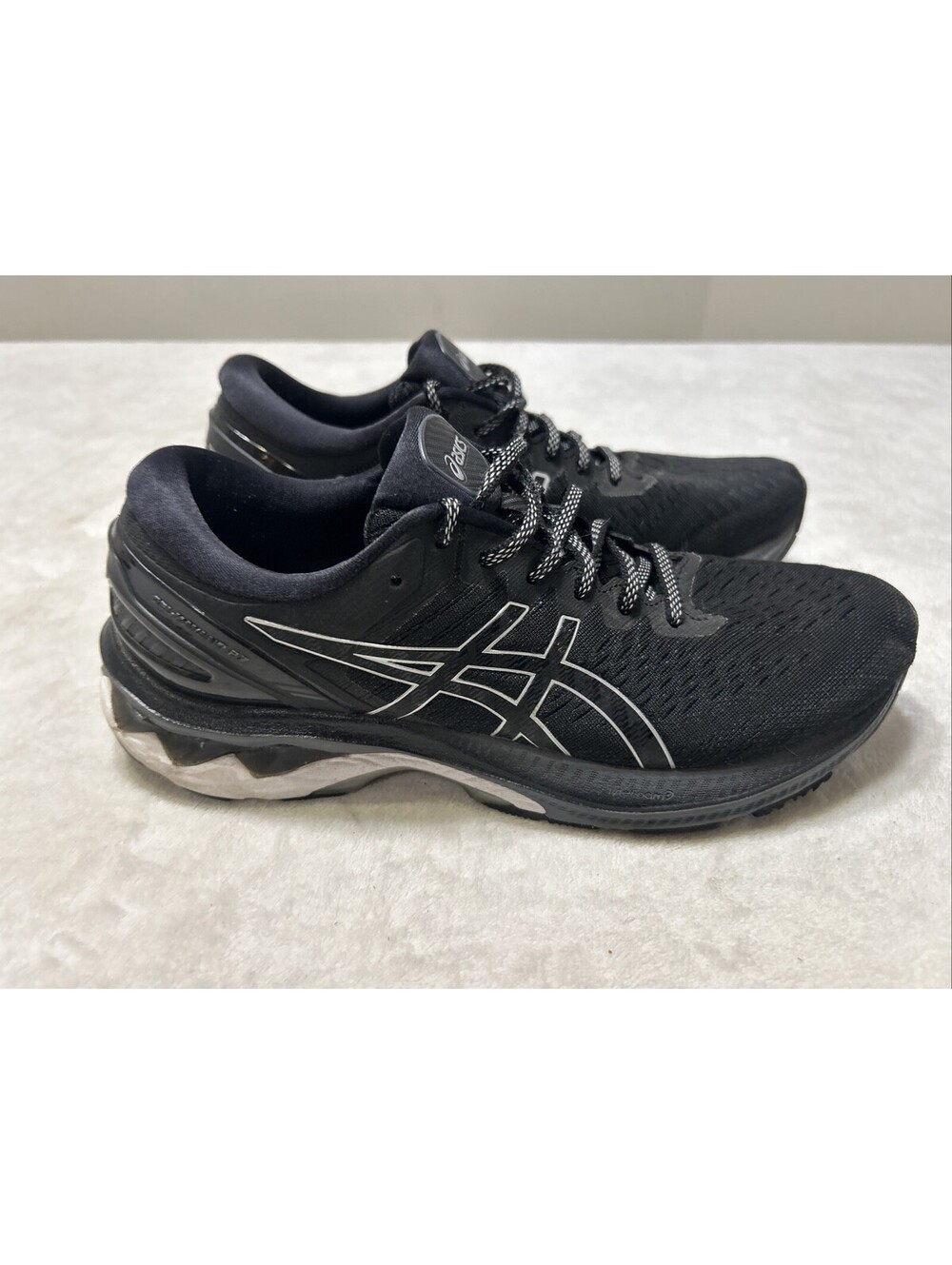 Asics Gel Kayano 27 Women’s Size 9 Black Silver White Flytefoam